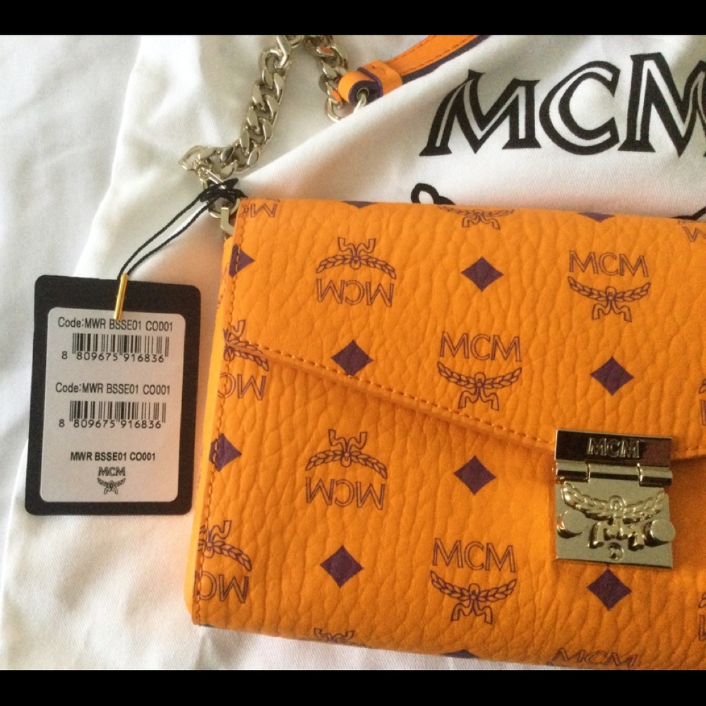 MCM Cognac small crossbody - Picture 2 of 7